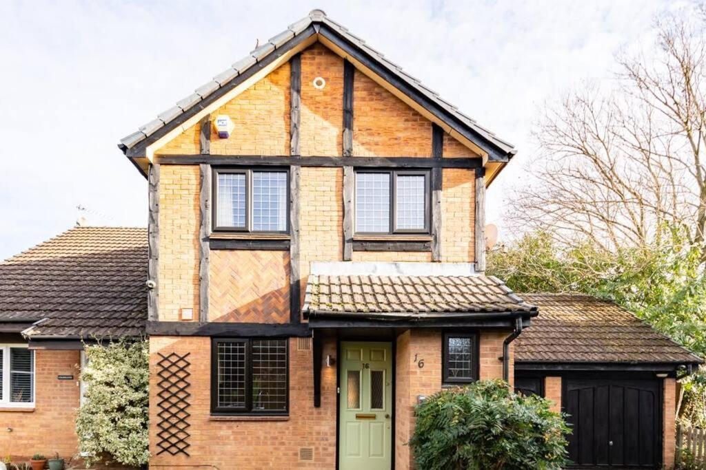 Ratby House - Spacious 3 Bed With Garden & Parking Earley Exterior photo